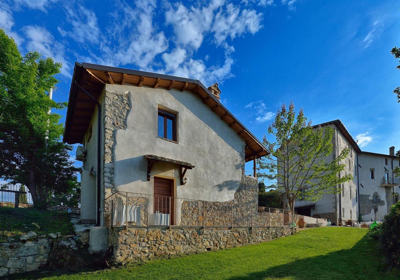 Tenuta Di Vico Moricino أناني المظهر الخارجي الصورة