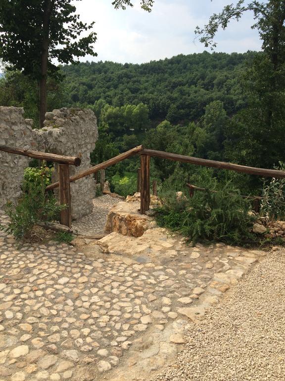Tenuta Di Vico Moricino أناني المظهر الخارجي الصورة