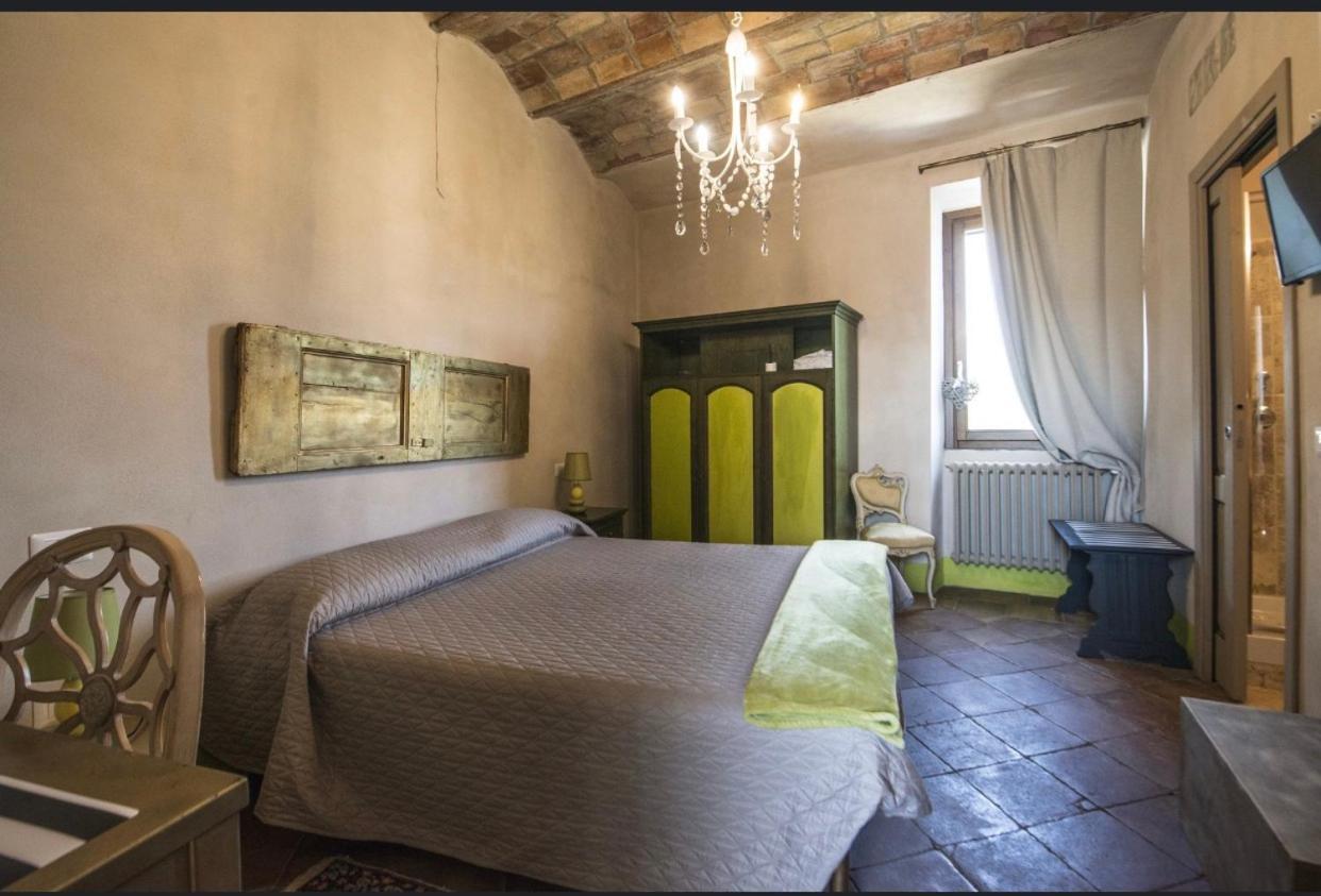Tenuta Di Vico Moricino أناني المظهر الخارجي الصورة