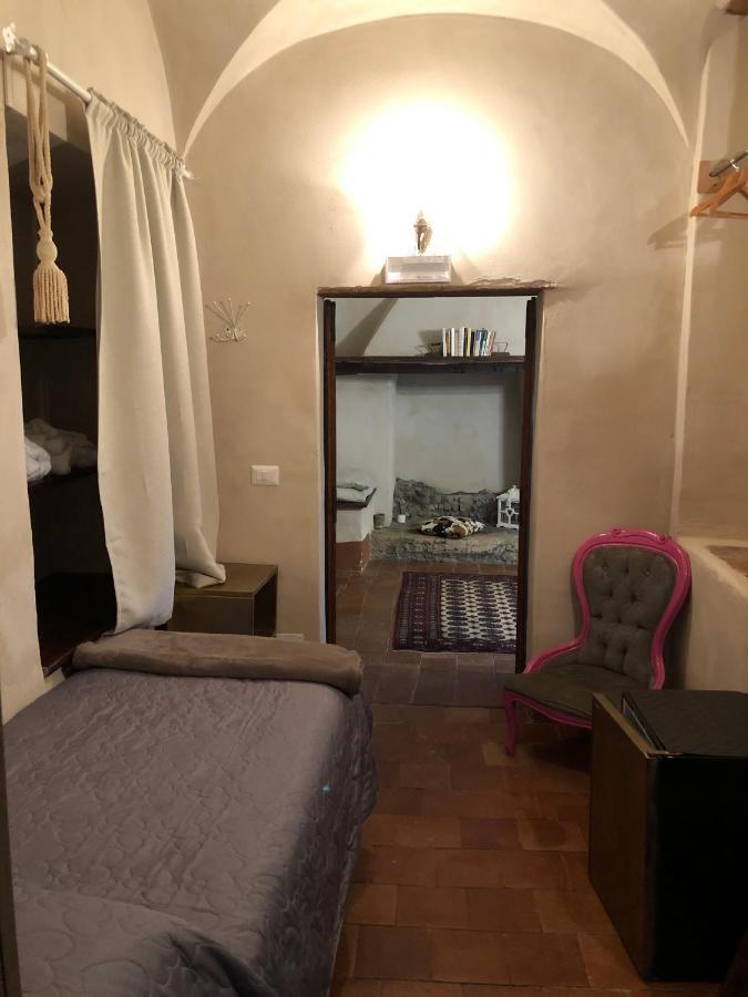 Tenuta Di Vico Moricino أناني المظهر الخارجي الصورة